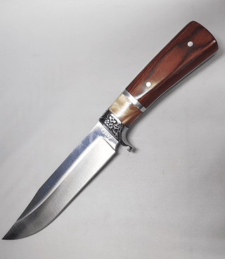 Faca Churrasco Caça e Pesca Cabo Artesanal Em Madeira e Metal Cabo